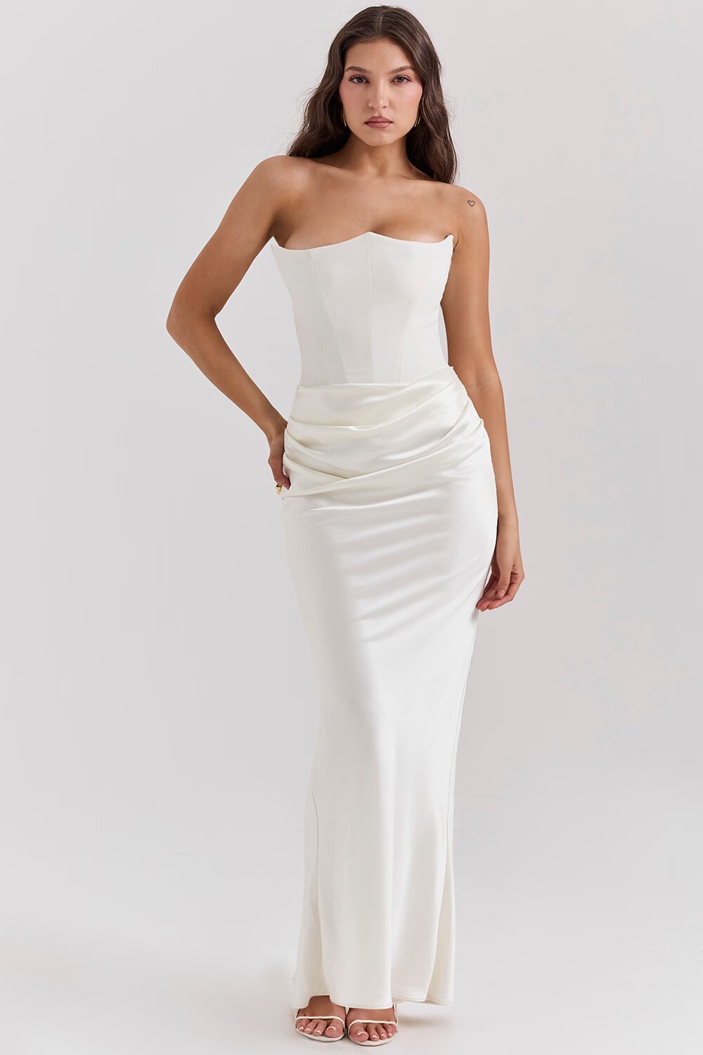 BELLE - ROBE CLASSIQUE VIRALE