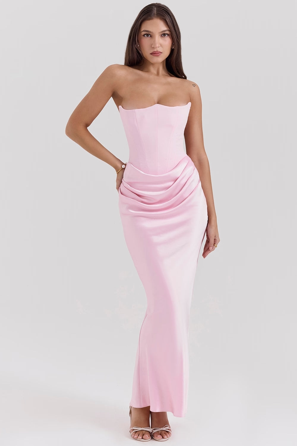 BELLE - ROBE CLASSIQUE VIRALE