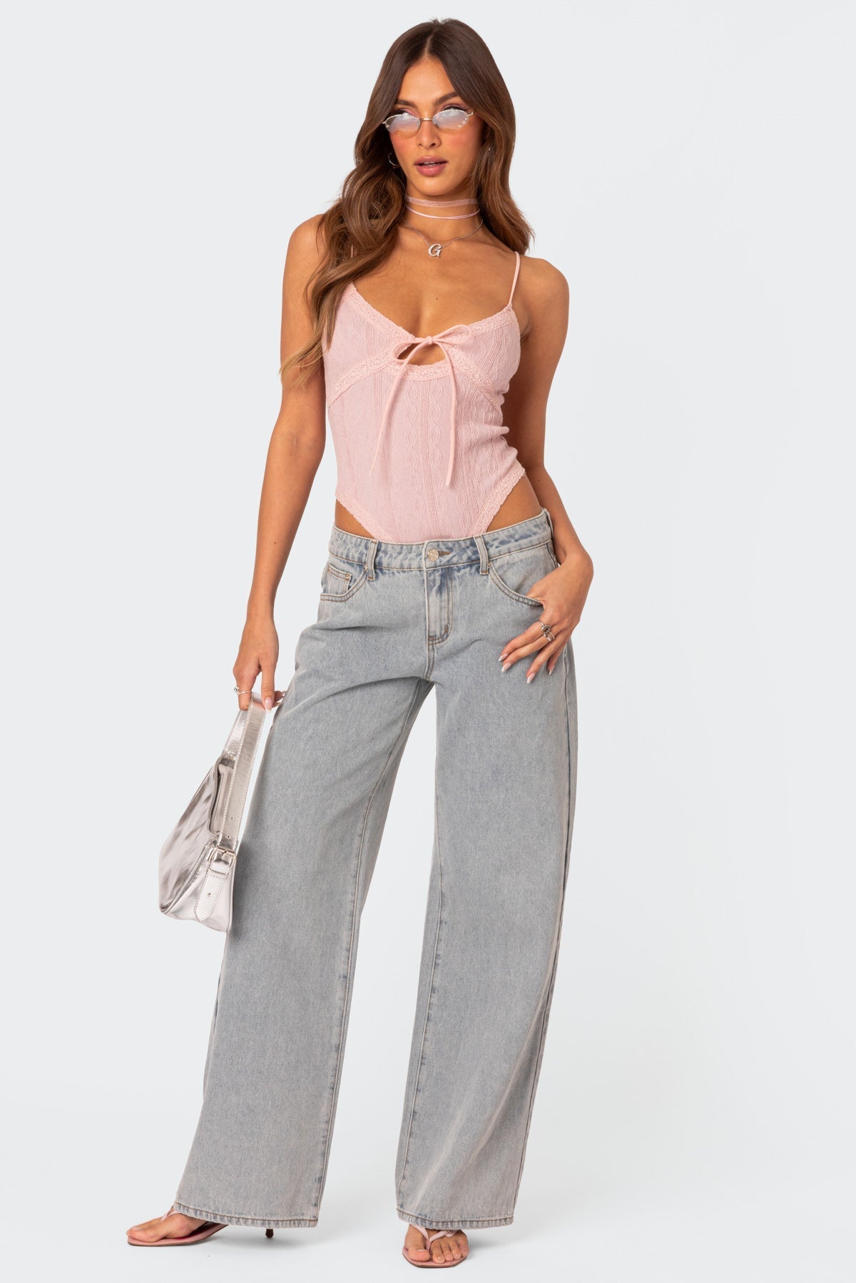 JEANS À NŒUD PAPILLON VIRAL
