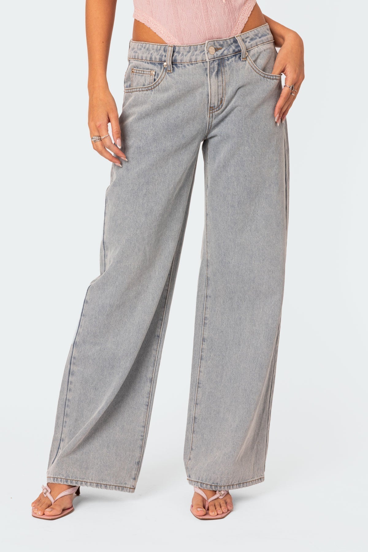 JEANS À NŒUD PAPILLON VIRAL
