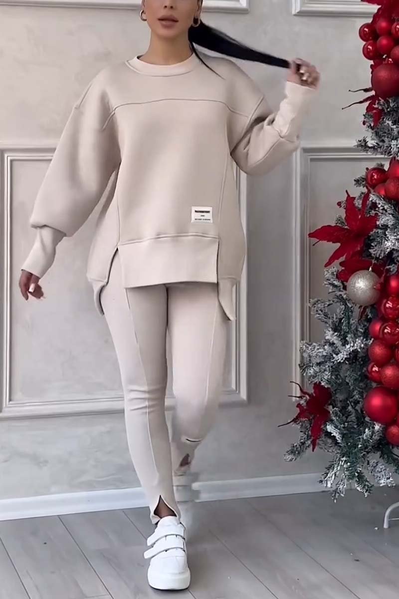 COMFY OVERSIZED TRACKSUIT