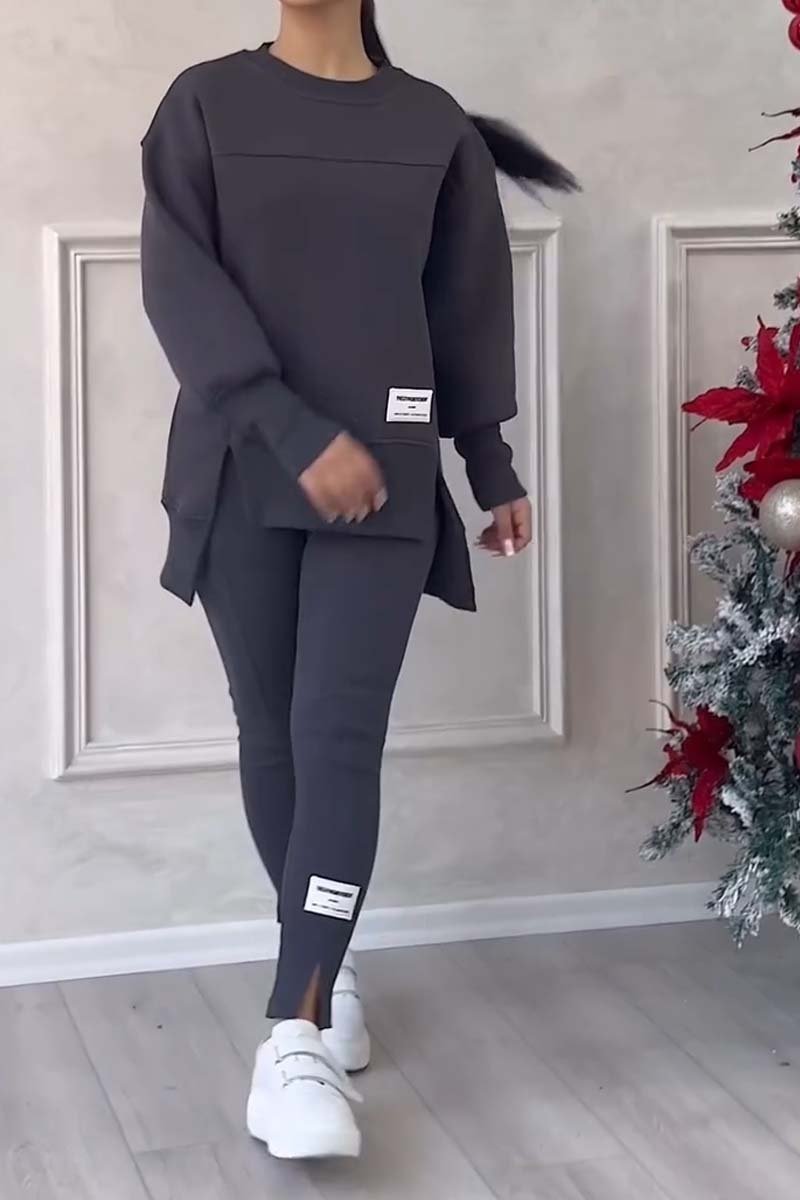 COMFY OVERSIZED TRACKSUIT